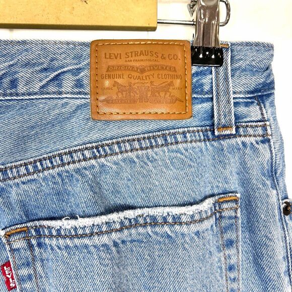 Levi’s Baggy Dad Jeans Womens Distressed light Blue 29 Ripped Wide Leg vintage - Picture 3 of 16